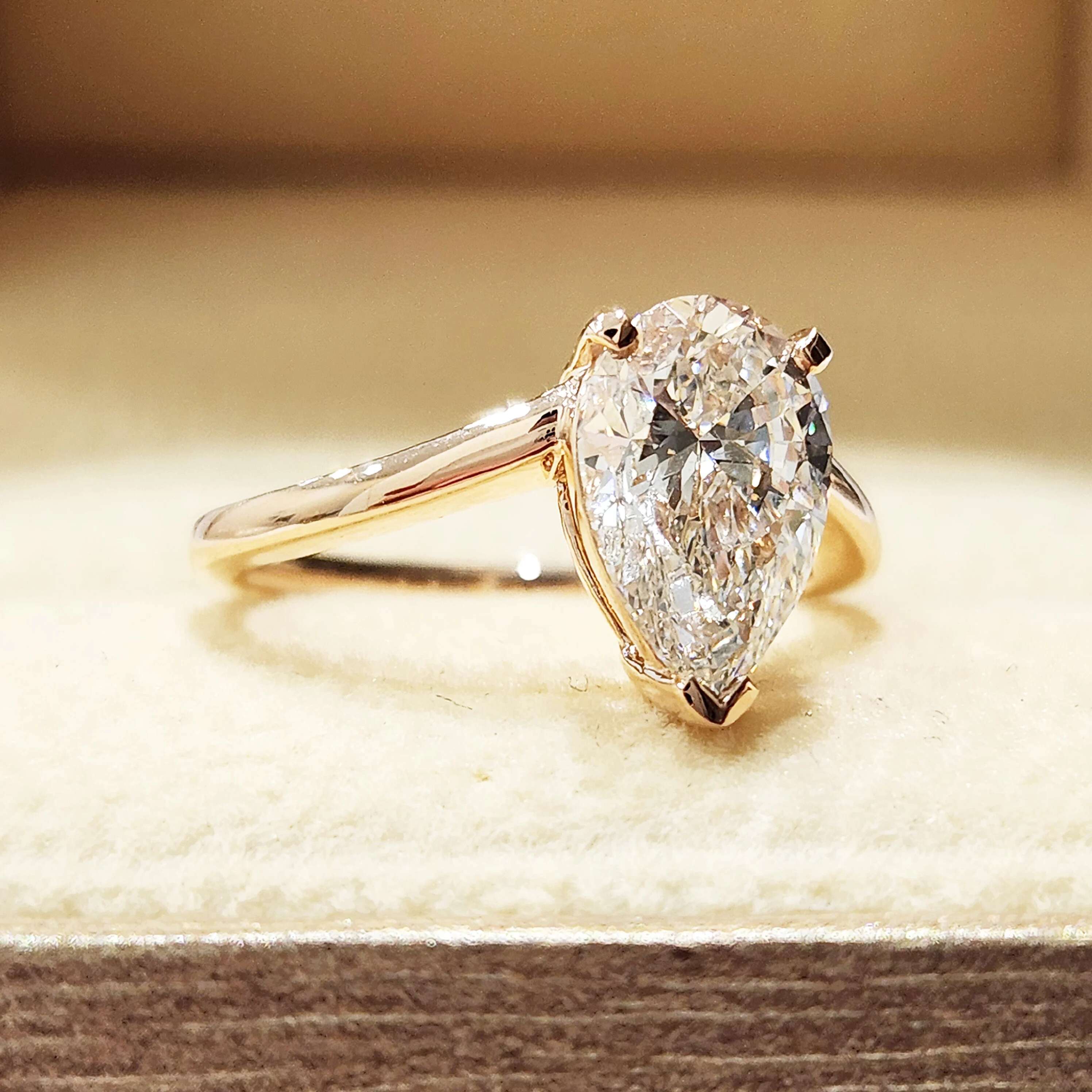 Custom Real Solid 10K Yellow Gold Rings Women Engagement Anniversary Wedding Rings Pear Water Drop Moissanite Diamond Rings