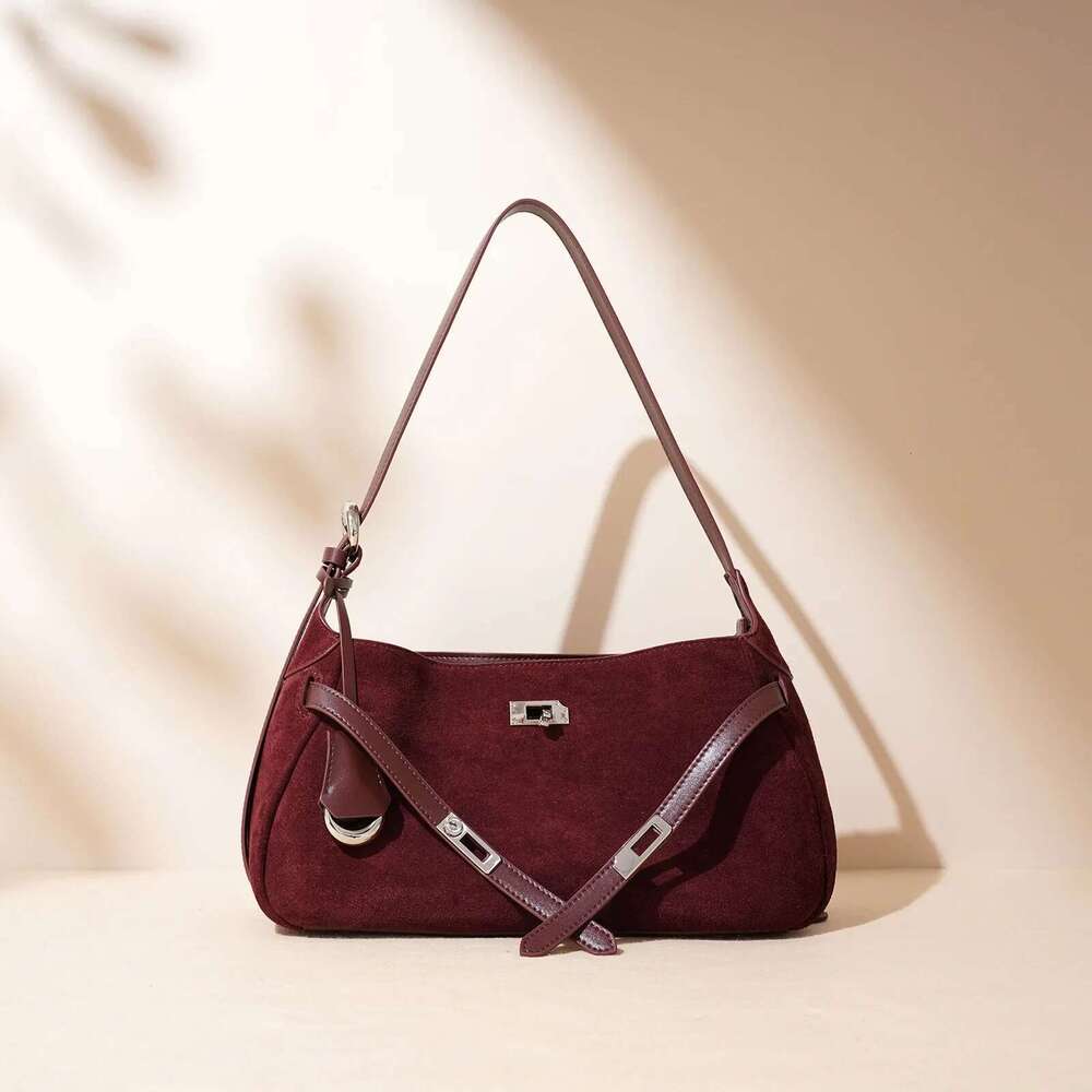 2024 New Nichedesign Frosted Cow Leather Women's Underarm Versatile Single Shoulder Slant Crossbody Handbag Small Square Bag