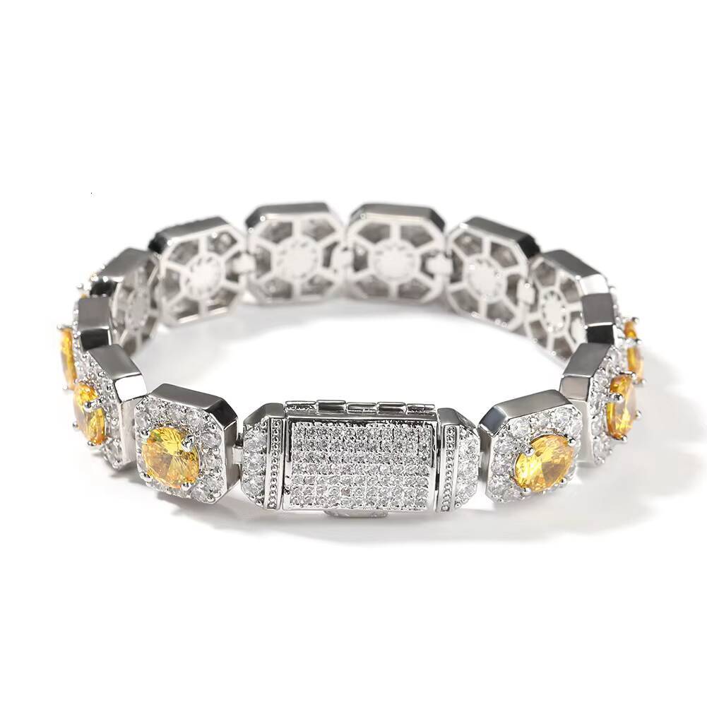 Top Icy Hip Hop Luxurious Iced Out Fine Jewelry Baguette Diamond Bracelets Colorful Shining CZ Bangles 18K Gold Plated Women