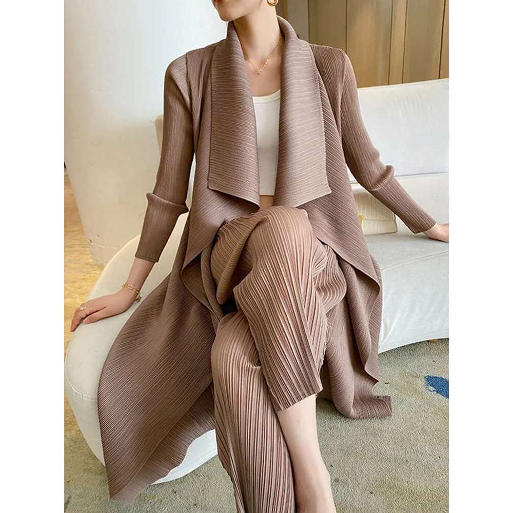 LANMREM Pleated Long Trench Thin Temperament Solid Color Big Lapel Open Female Fashion Coat 2023 New Autumn 2C785