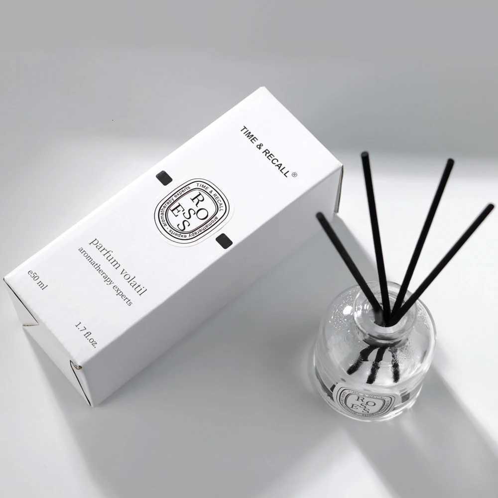 50ml Reed Diffuser Gift Set He Fragrance Oil with 4pcs Reed Sticks He Air Freshener Essential Oil for Bathro Accessories luxury designer H251114