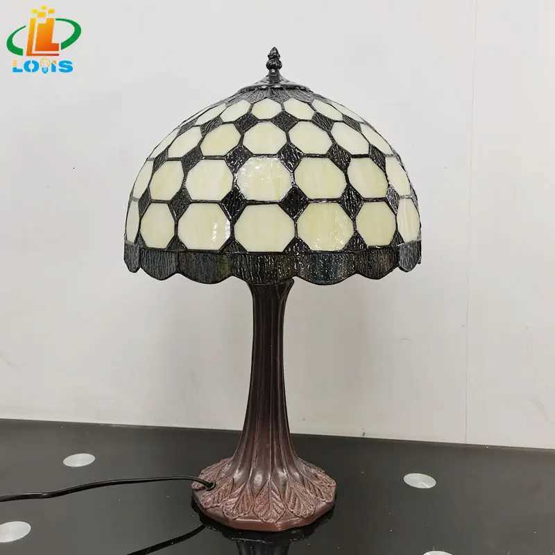 European Style Minimalist Small Square Desk Lamp Tiffany Style Restaurant Bar Antique Decorative Glass Lamp Metal Lamp Holder M251114