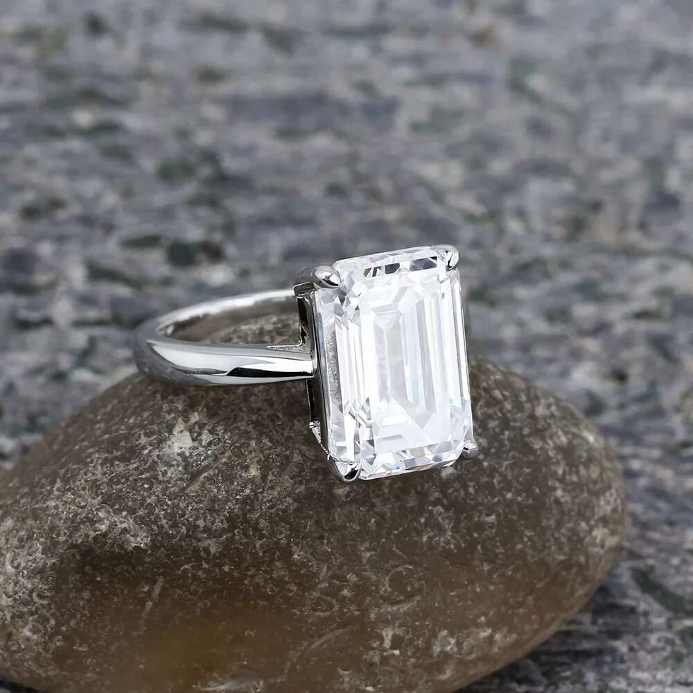 1/2/4carat Emerald Cut Moissanite Diamond Solitaire Engagement Rings with Certificate 925 Sterling Silver Wedding Ring for Women