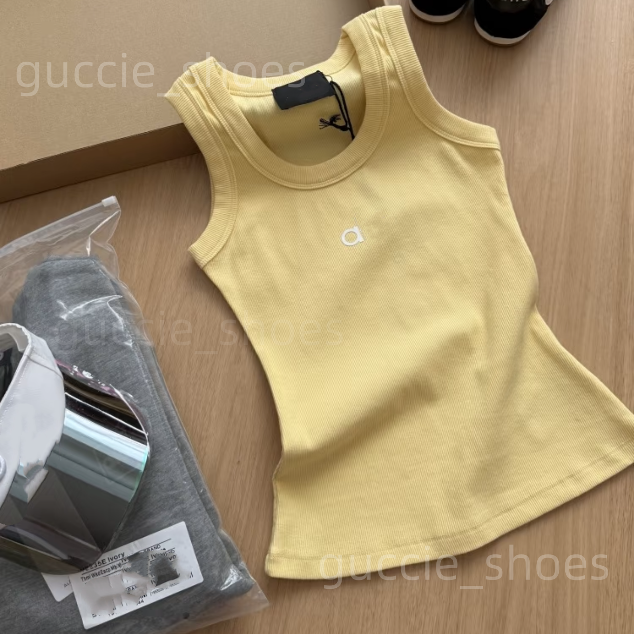 Free Shipping Designer Womens Tanks Camis Lowe Clothes Knits Designer Embroidery Knitted Vest Sleeveless Breathable Cropped Tops tight Pants Gym Pilates89