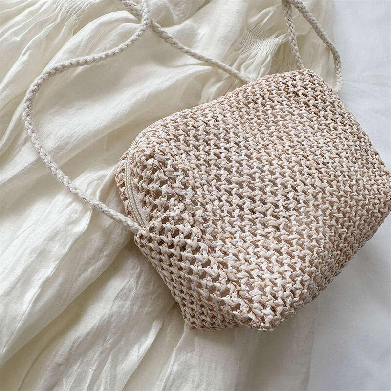 Handmade Beach Bag Summer Mini Handmade For Women 2023 New Trendy And Fresh Countryside Style Crossbody Grass Woven Small Square Bag Kq2