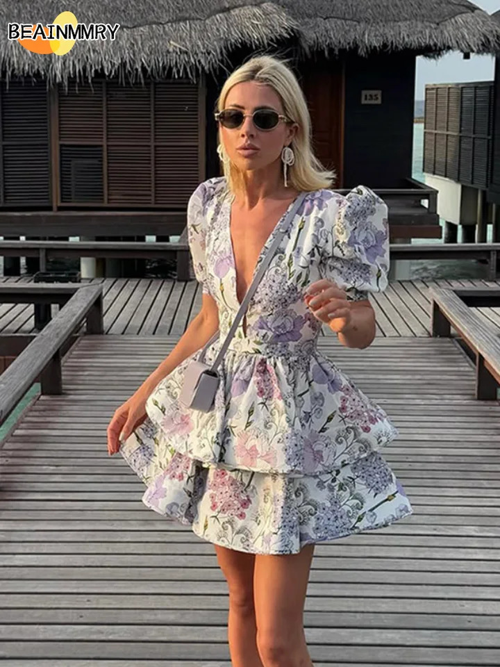 Womens elegant pleated party dress fashionable blue print fluffy laminated mini sexy deep Vneck short sleeved Aline vest 250414