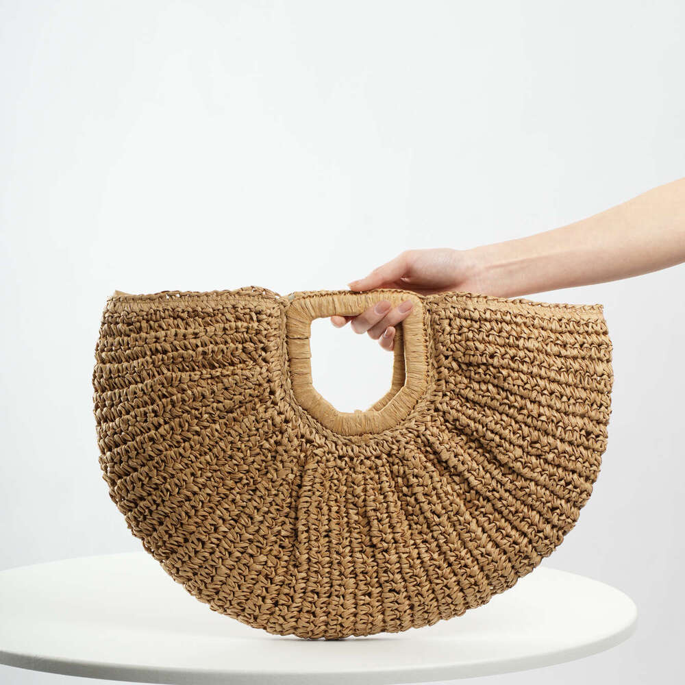 Handmade Beach Bag Large Handmade Grass Woven Beach Vacation Leisure Party Street Fashion Hand-Held Moon Bag Kq2