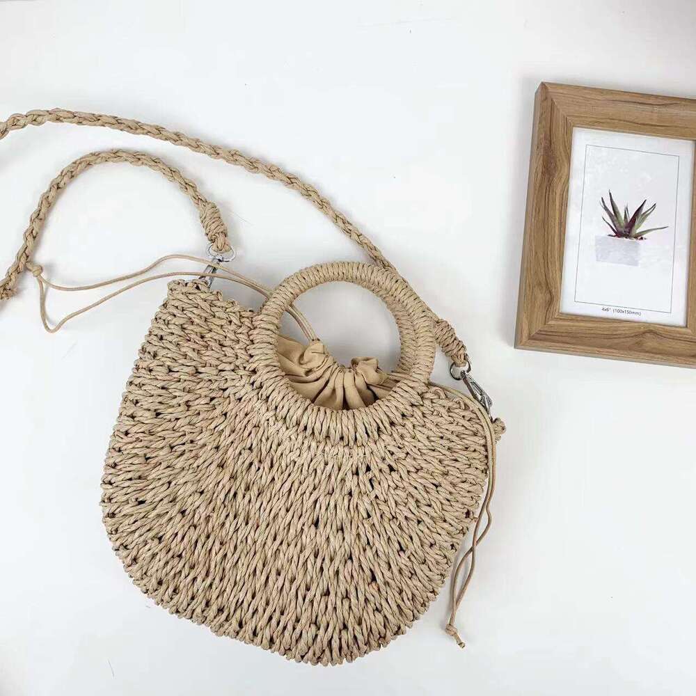 Handmade Beach Bag New Handmade Grass Woven Fashion Internet Famous Single Shoulder Crossbody Women's Sweet And Versatile Handheld Vegetable Bask