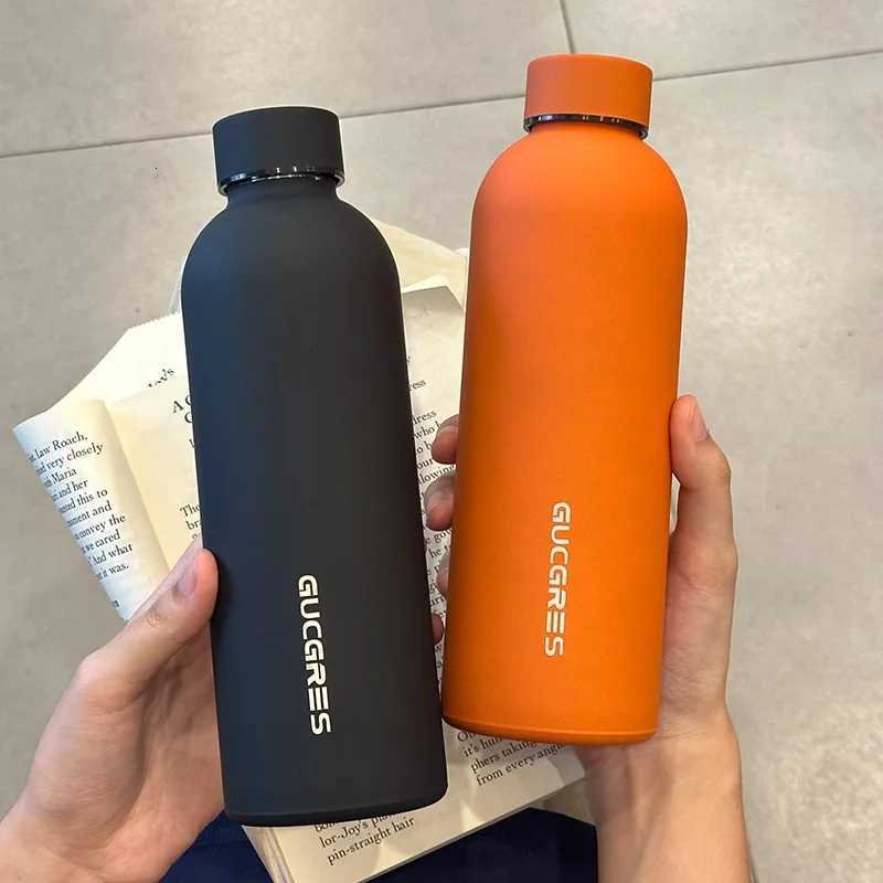 Insulated Water Bottle - Outdoor Stainless Steel Rubber Paint Sports Kettle for Hot Cold Drinks Leakproof Vacuum Flasks C251114