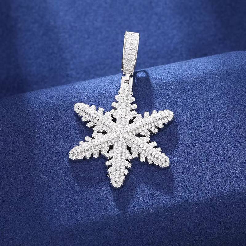 Hot Popular Christmas Day Present 925 Solid Silver Gra Certified Moissanite Snowflake Pendant Luxury Jewelry