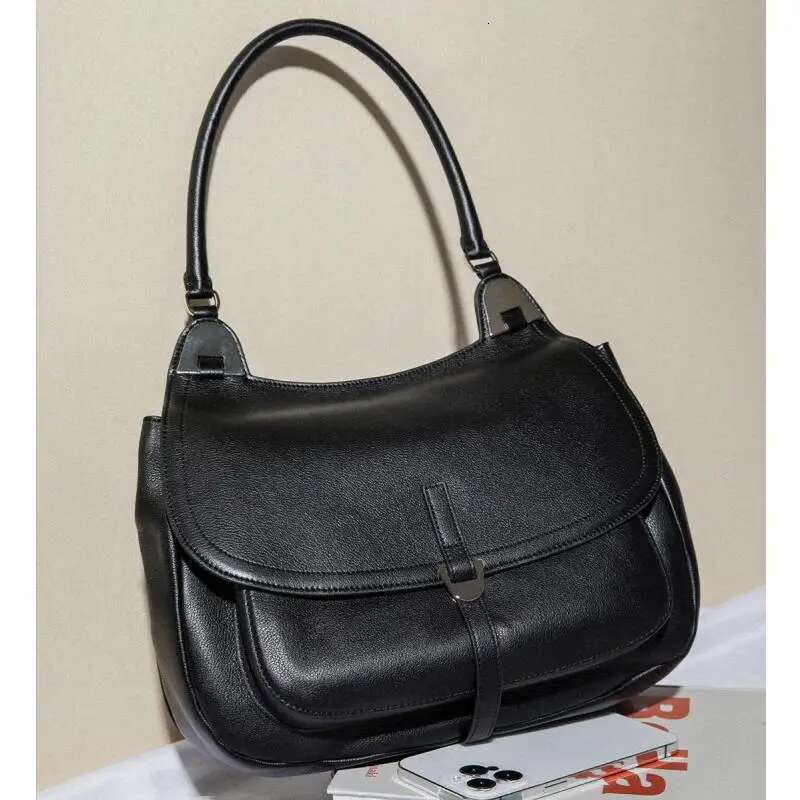 European And American Fashion Top Layer Cowhide Saddle Bag, New High-End Feeg, Famous Designer Leather Shoulder Crossbody Bag