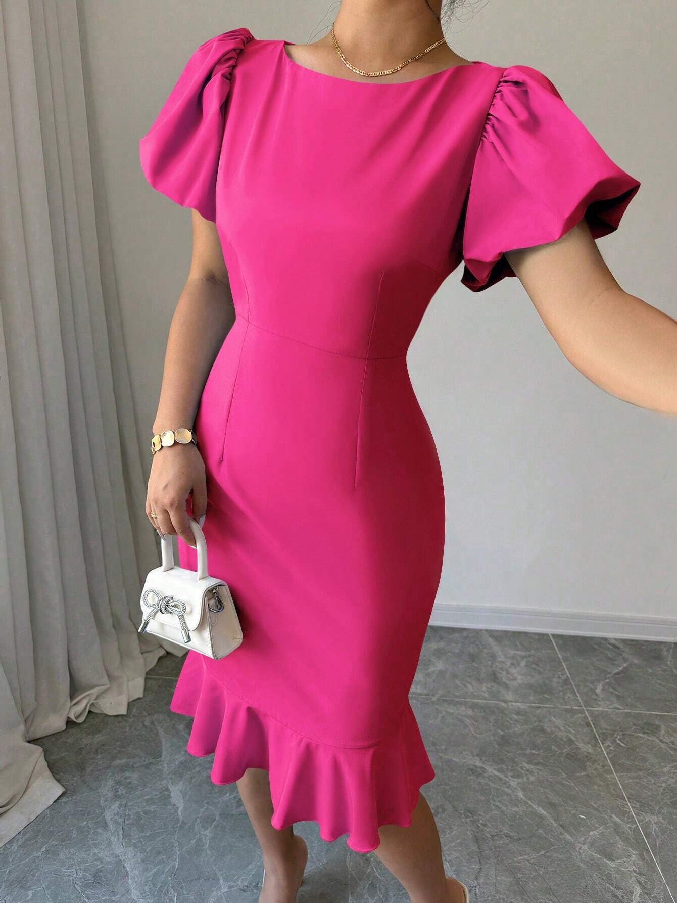 2025 women's influencer round neck lantern sleeves with ruffled edges, sexy and elegant fishtail skirt