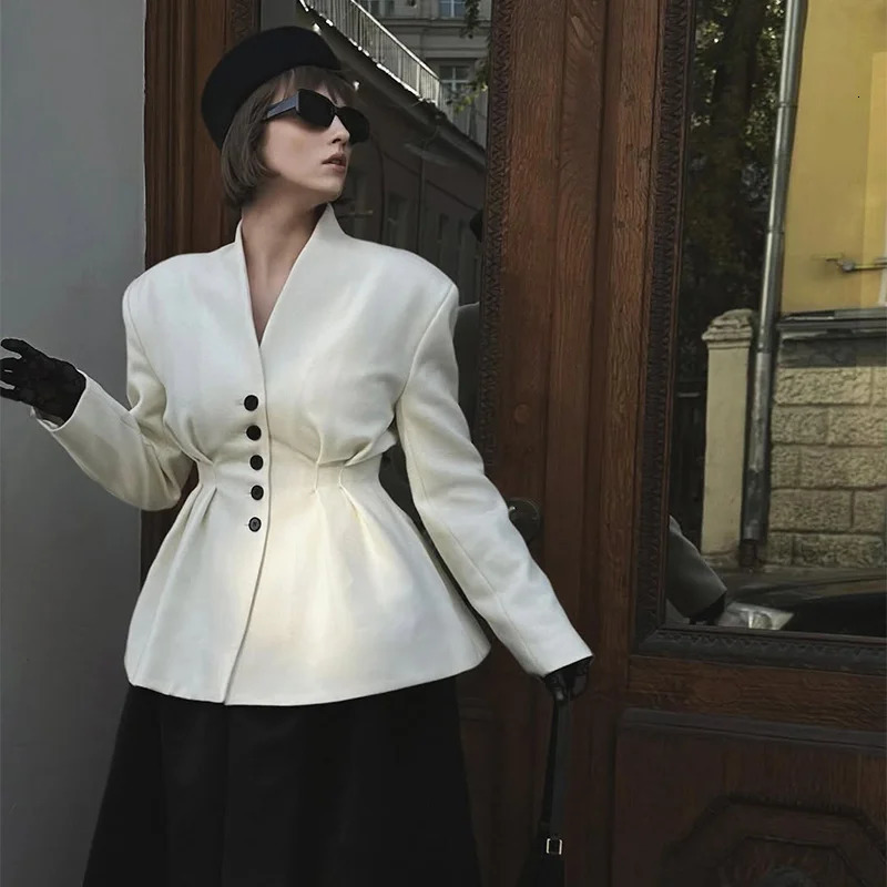 Elegant waist pleated jacket for women Vneck solid long sleeved cinching fashionable commuting British style 250414