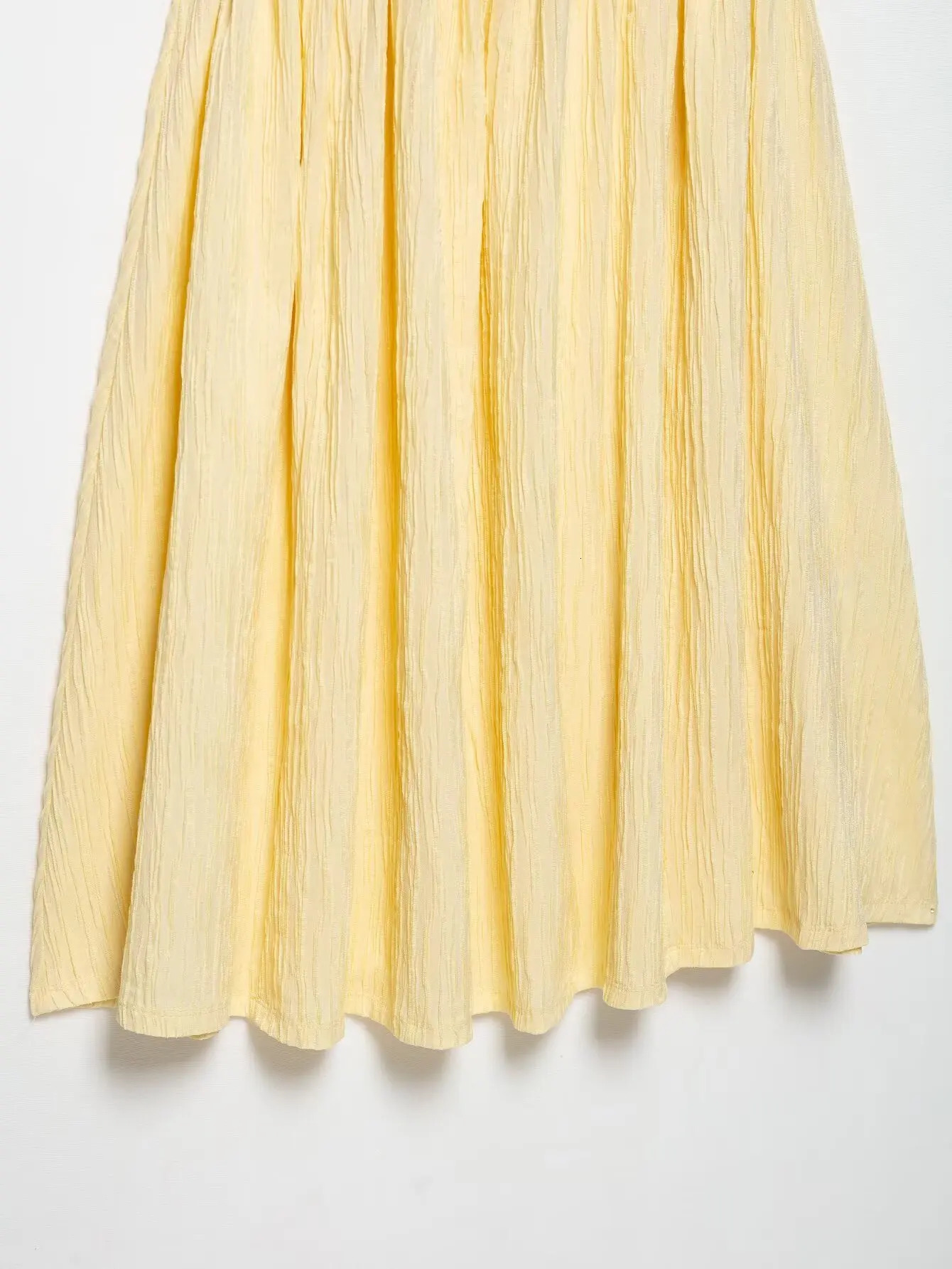 European and American style 2025 backless holiday waist hanging dress 250411