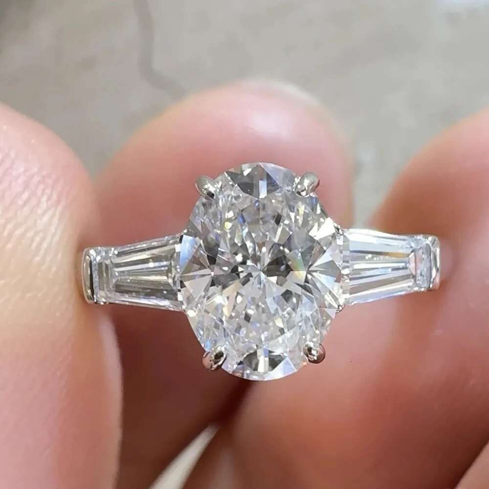 4Carat Oval Tapered Cut Moissanite Diamond Engagement Rings with Certificates 925 Sterling Silver 3-Stone Wedding Ring for Women