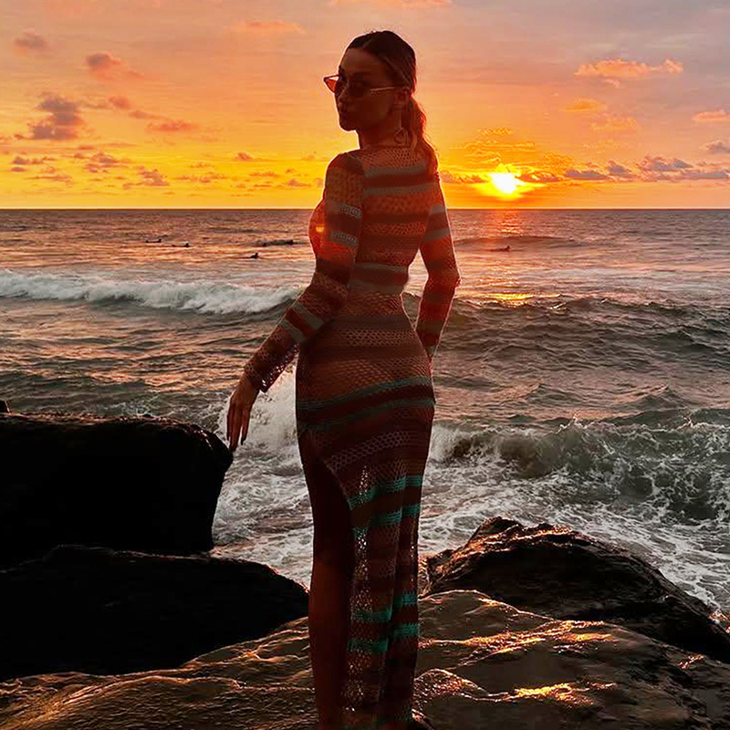 High-Split Leisure Outfit for Autumn Season: Chic Womans Jacketed Top with Animal Pattern---NBS044