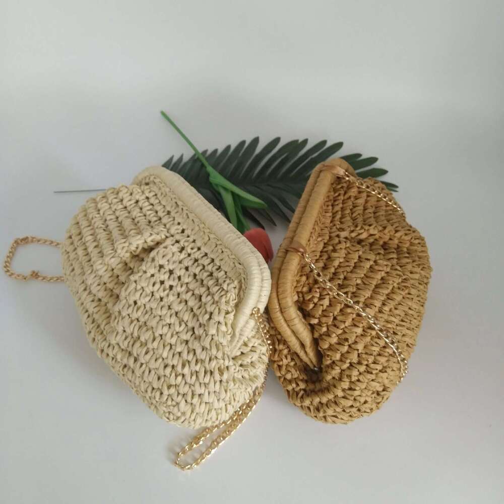 Handmade Beach Bag Western Style Fashion Chain Shoulder 2024 New Spring/Summer Clip Buckle Niche Grass Woven Women's Casual Crossbody Bag Kq2