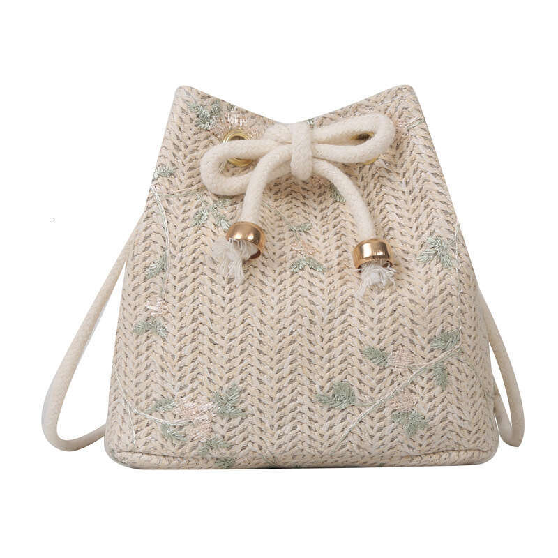 Handmade Beach Bag Woven Women's New Trend 2023 Summer Grass Weaving Cute Fairy Small Fresh Bucket Personality Single Shoulder Crossbody Bag Kq2