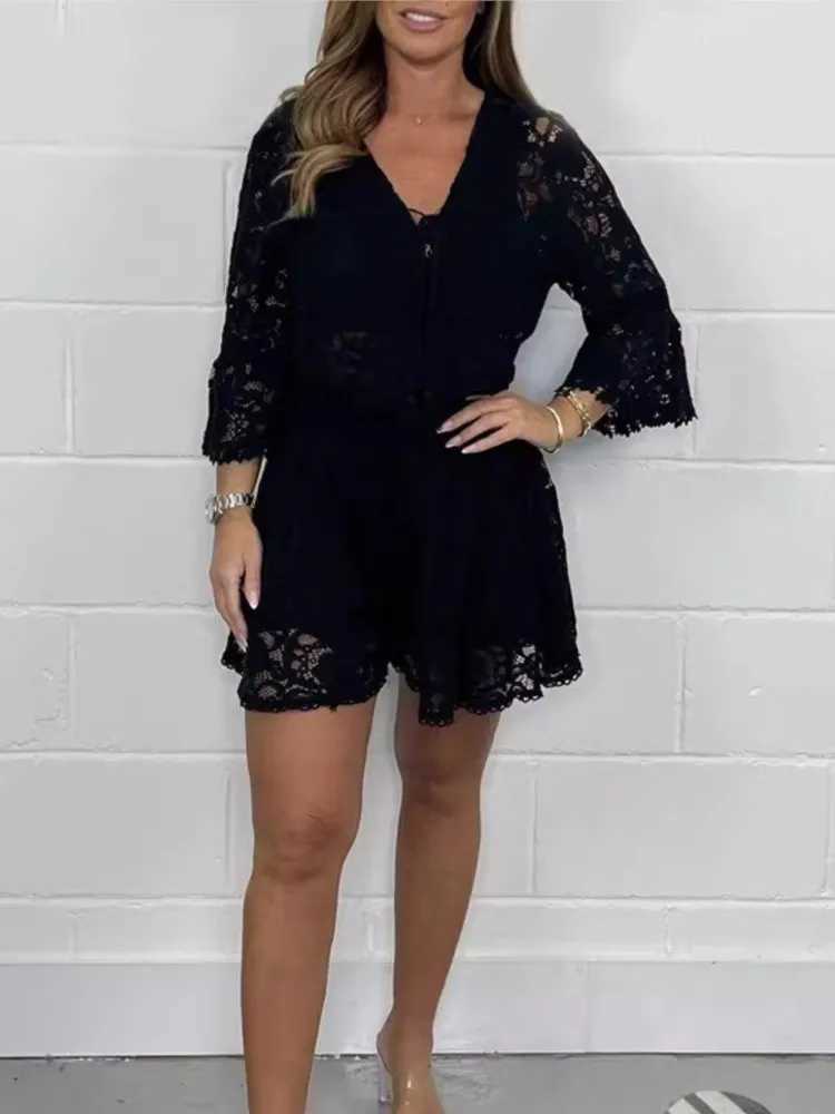 Womens two-piece sexy V-neck hollow lace top+shorts set summer Ele shirt set office womens clothing 2-pieceXJ250414