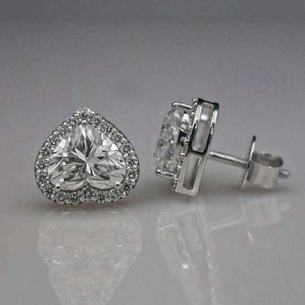 0.5/1/2Carat Heart Cut Moissanite Stud Earrings for Women 925 Sterling Silver D Color Halo Diamond Studs Ear with Gra Certifcate