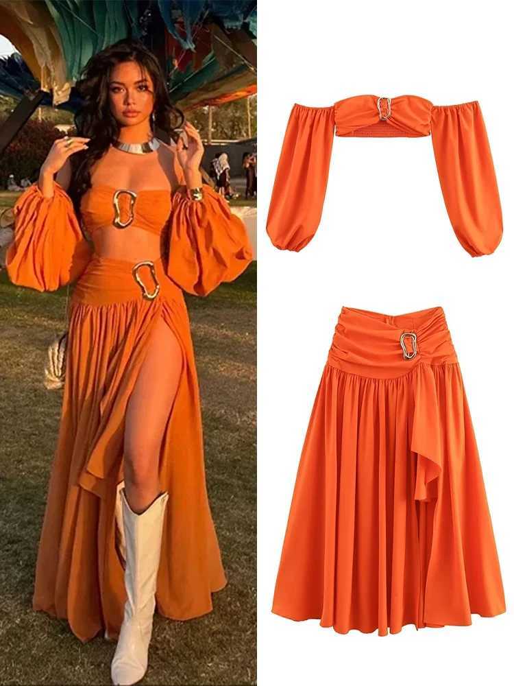 Sexy Hollow Outer Skirt Set Womens Shoulder Light Long Sve Short Top Skirt Womens Set 2024 Summer New Fe Beach SetXJ250414