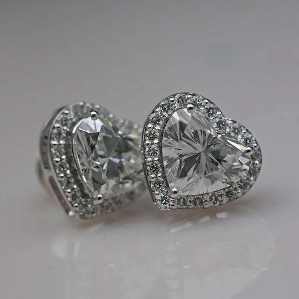 0.5/1/2Carat Heart Cut Moissanite Stud Earrings for Women 925 Sterling Silver D Color Halo Diamond Studs Ear with Gra Certifcate