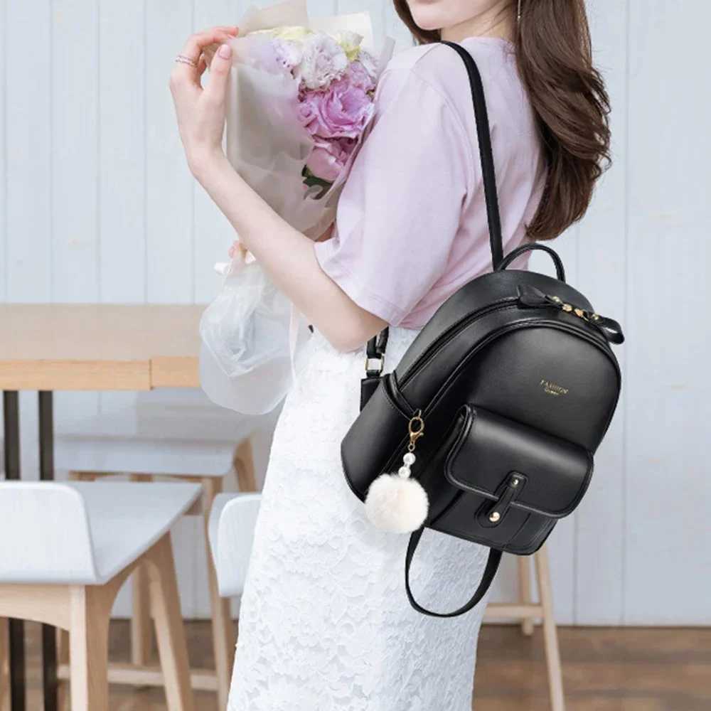 Simple Solid Color Pu Leather Shoulder Backpack Fashion Small Rucksack Cute Mini Travel Backpack Girl Teenager Leather BackpacksW251113