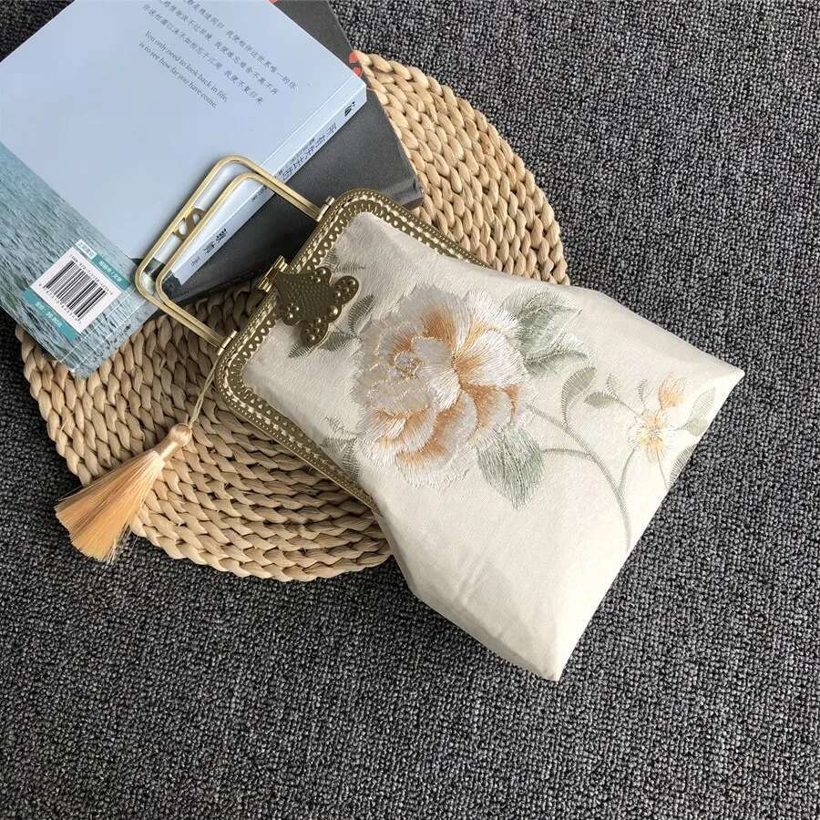 Fringe Shell Lock Tote Women's Handbags Purses Women Shoulder Crossbody Embroidery Rose Wers Wedding Bag Bags