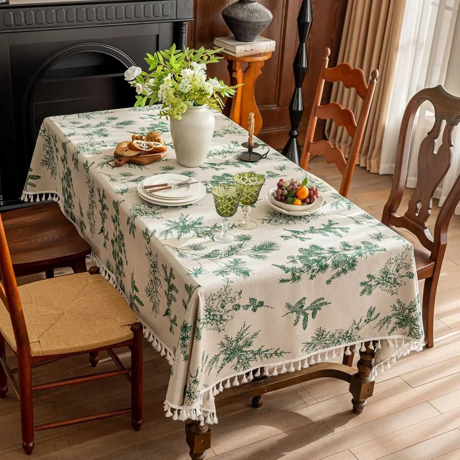 Christmas Square Vintage Cotton Linen Tablecloth with Stitching Tassels Washable Fabric Table Cover for Christmas Dining Kitchen Tea Party Y251113
