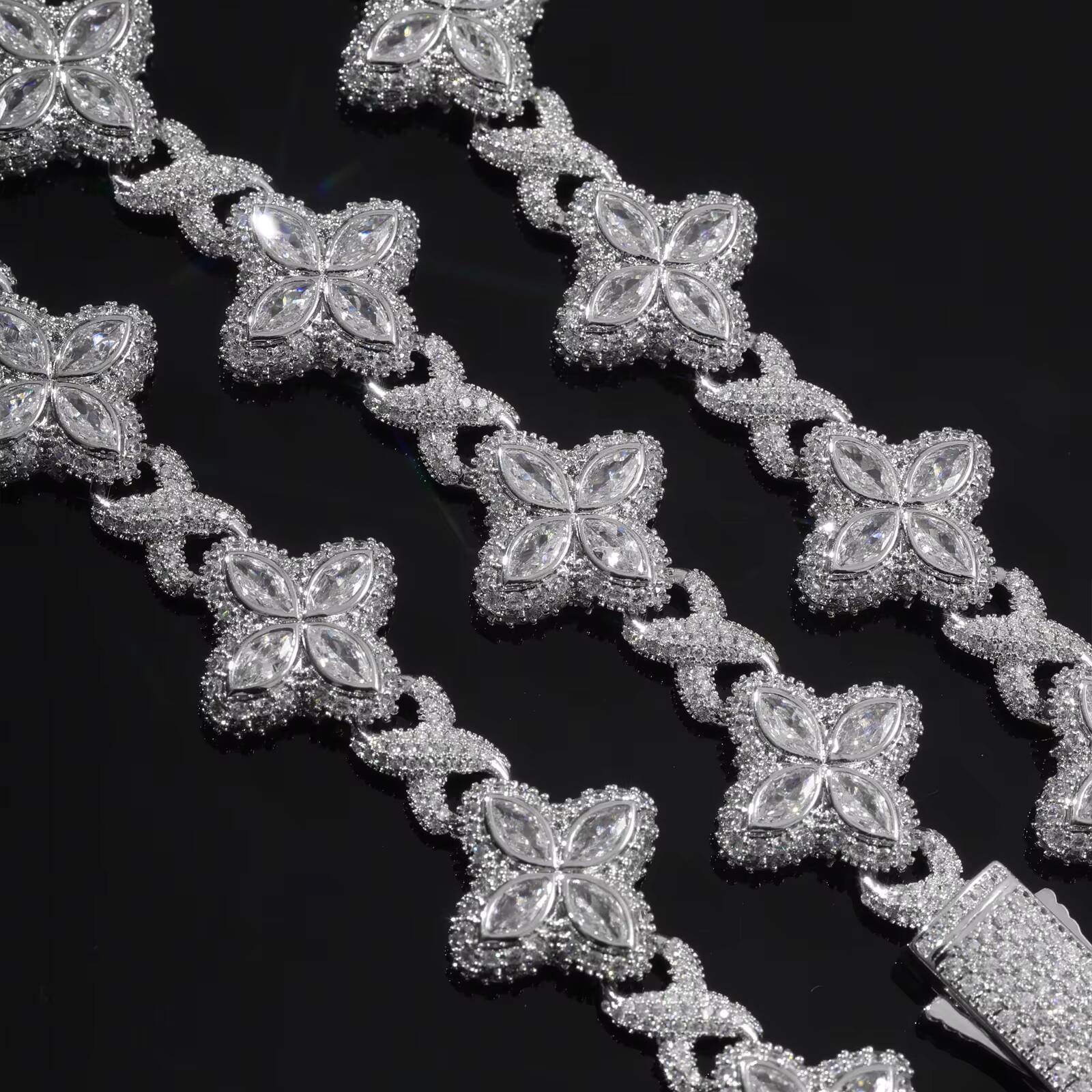 Sparkling Bling Hip Hop 16mm White CZ Clover Bracelet Necklace Brass Fashion Flower 5A Zircon Diamond Cuban Chain