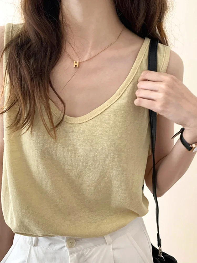 Womens 2025 summer ultrathin tank camisole fashionable casual sleeveless street top Tshirt 250414Z