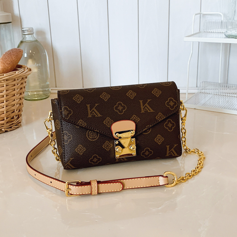 Free Shipping Fashion Bags Totes Cozy Trimmed Handbag Warm Accent Winter Outfits