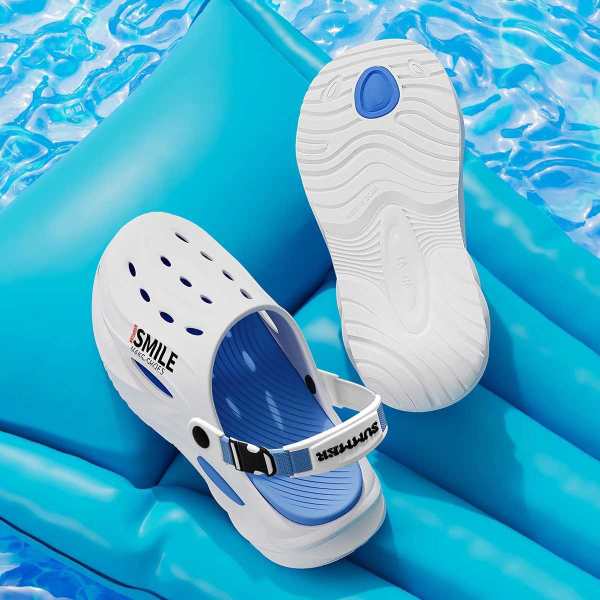 Thick soled mens hole beach shoes with sliding in outdoor sliders comfortable outdoor sliders W250414