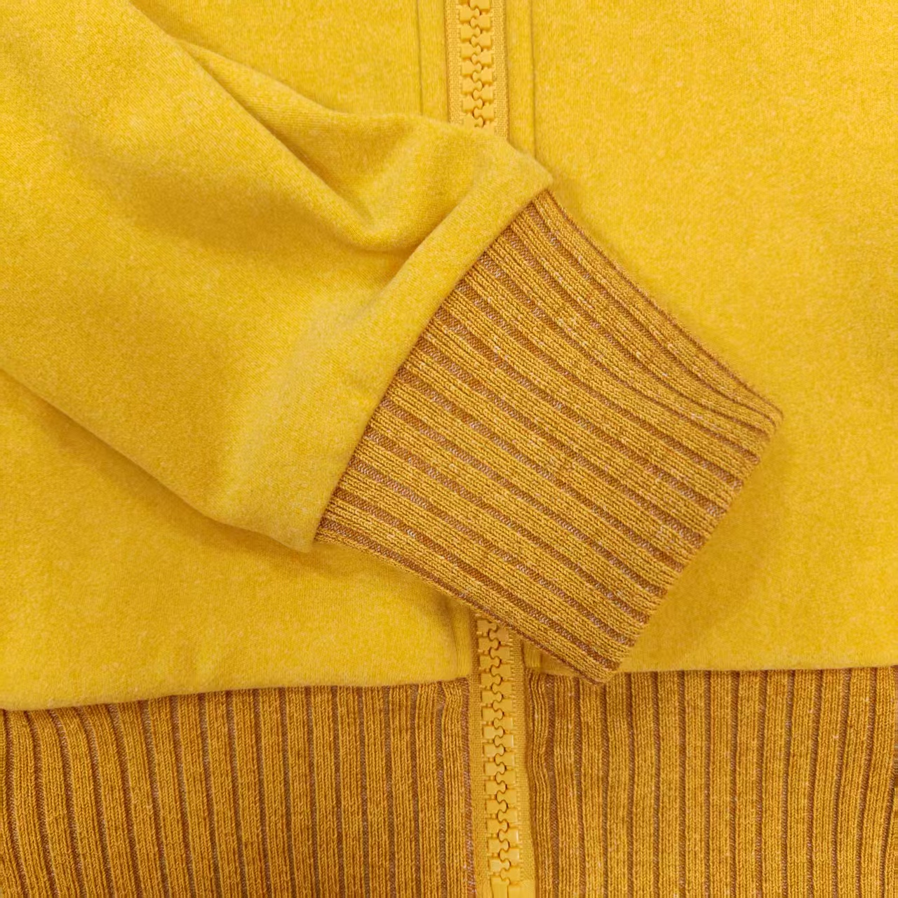 Women's Yellow Slim Fit Fleece Zip-Up Hoodie with Ribbed cuffs and hem Stand collar hood Filled hood Label patch for Daily Casual Wear