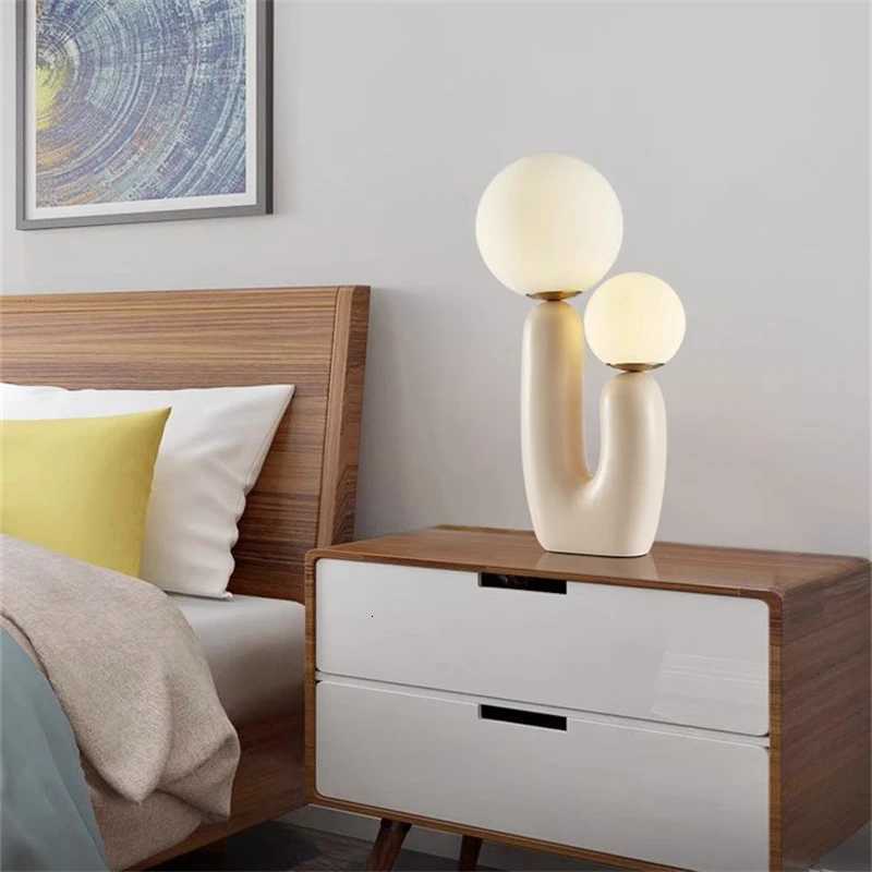 Nordic childrens room bedroom bedside lamp art table lamp decoration model room living room double head table lamp M251114
