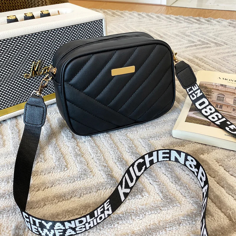 Shell Crossbody Bag for Women Fashion Small PU Leather Shoulder Bags Quilted Female Zipper Purse and Handbags 251114