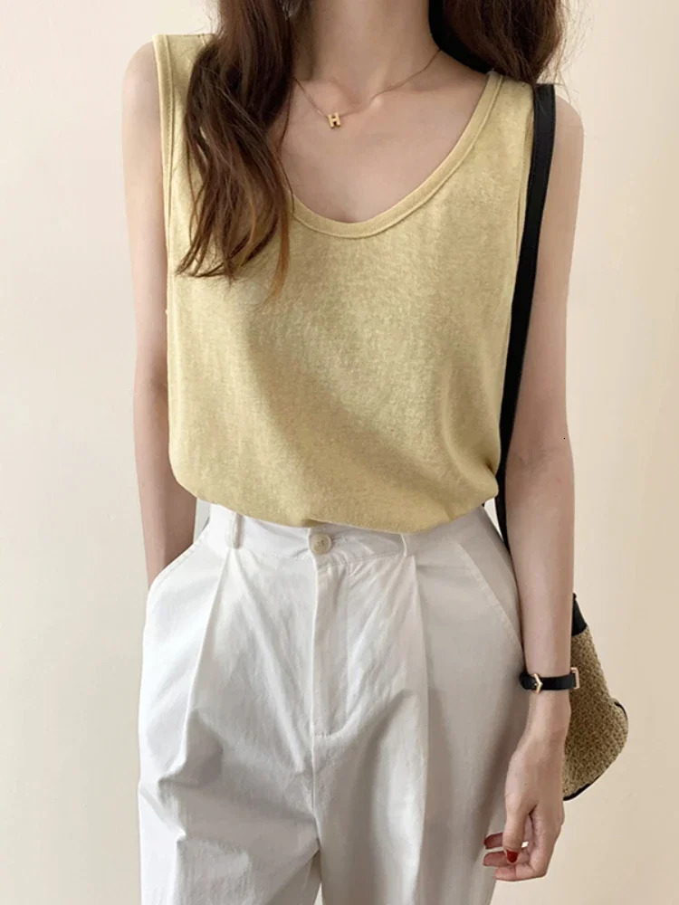 Womens 2025 summer ultrathin tank camisole fashionable casual sleeveless street top Tshirt 250414Z
