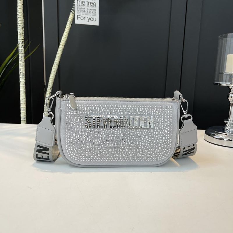 Girl Love Shiny Drill Fashion Versatile New Model Personality Upscale Shoulder Cross -Body Bag