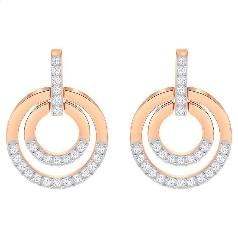 Sophisticated S925 silver round stud earrings with twisted unique and elegant suitable for standing style 250409