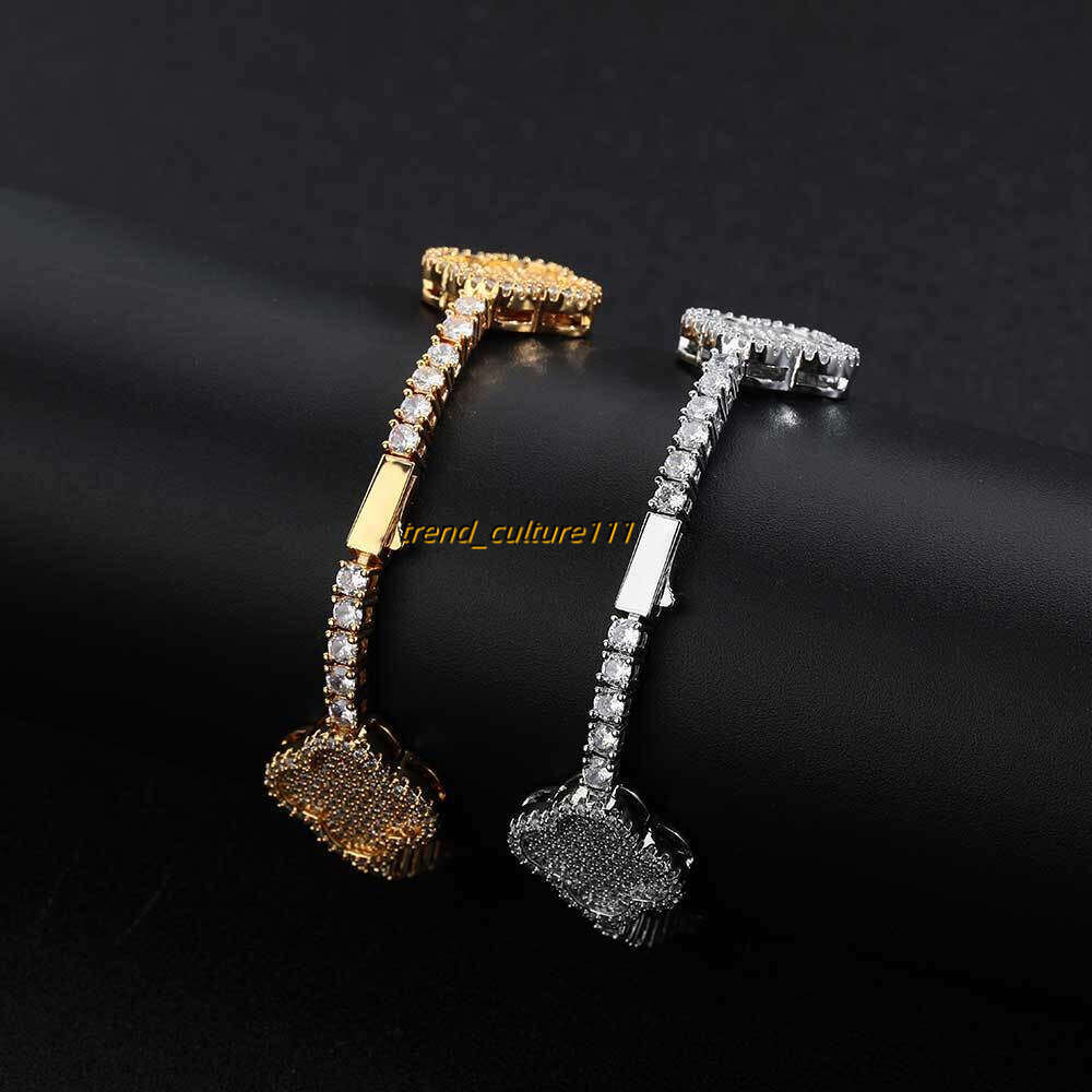 Hip hop spring buckle four leaf clover Moissanite tennis bracelet, high-end and versatile accessory for men's bracelet