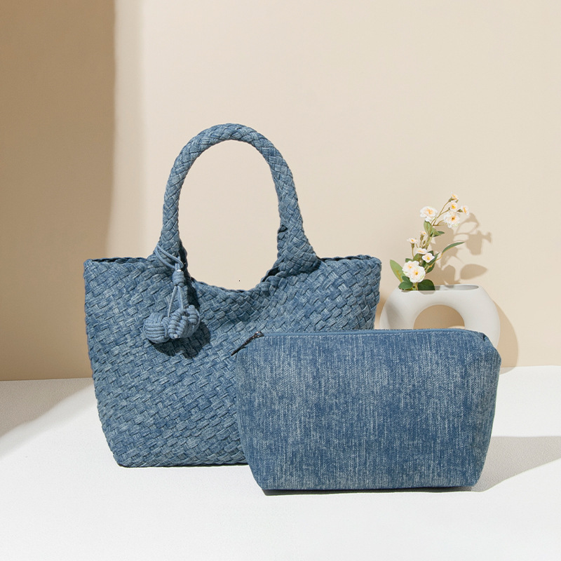 Large Capacity Tote Bag For Women's Fashionable Denim Blue Braided Bag Designer Crossbody One-shoulder Handbag