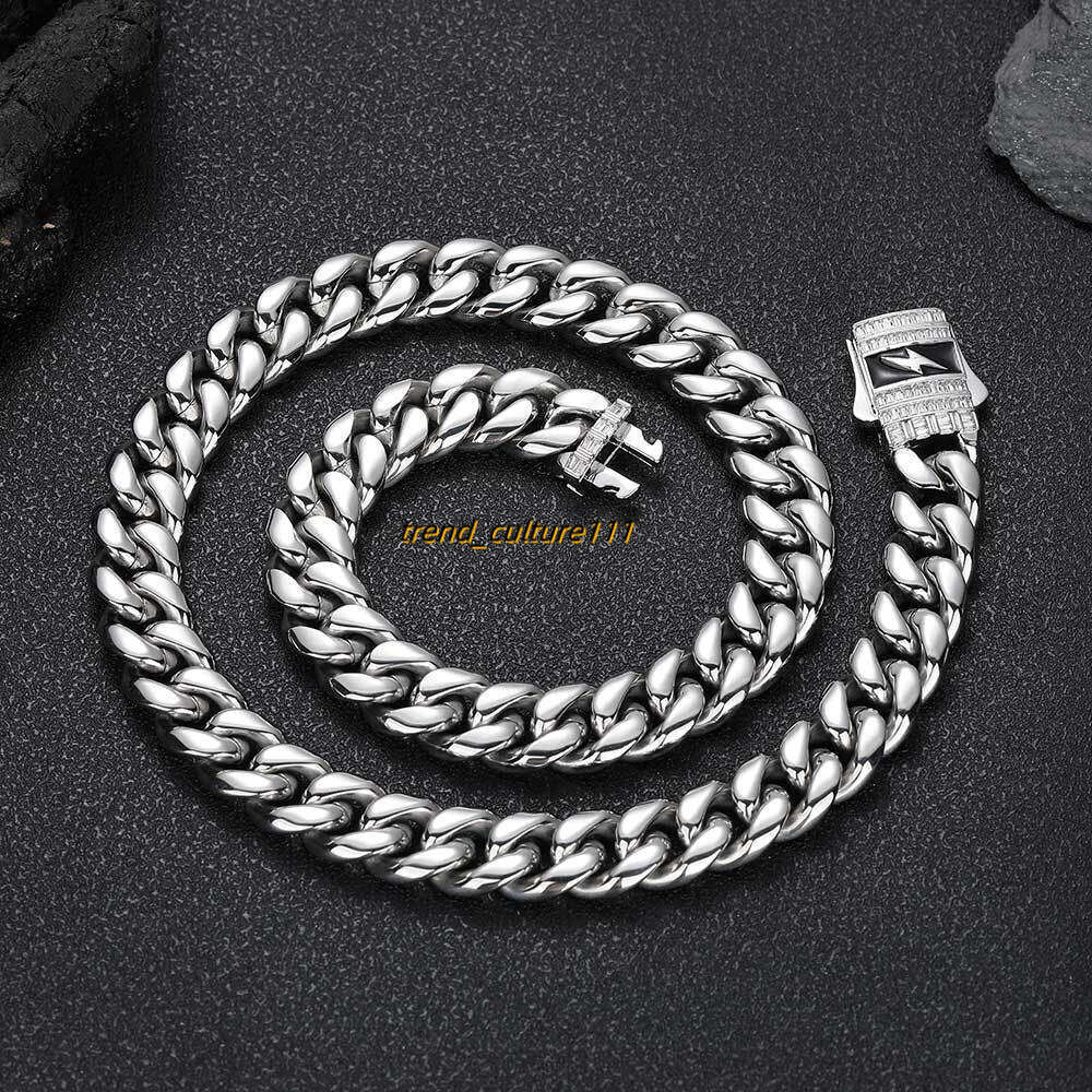 New Lighing Moissanite Spring Buckle Stainless Cuban Hip Hop Titanium Steel Jewelry Men's Necklace
