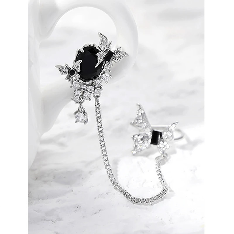 Eetit 1PC Exclusive n Inlaid Zircon Glass Butterfly Chain Ear Clip Bone Earring Delicate Jewelry for Women Gift 250411