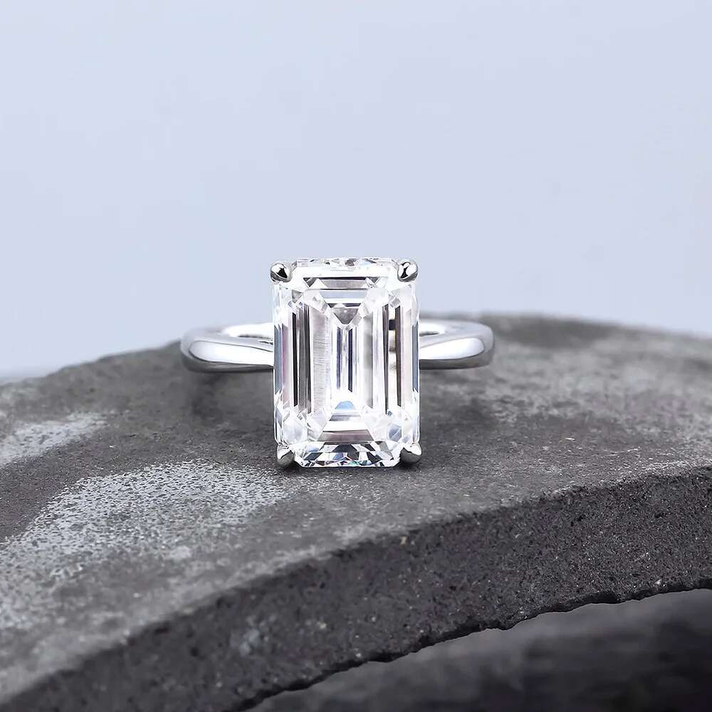 1/2/4carat Emerald Cut Moissanite Diamond Solitaire Engagement Rings with Certificate 925 Sterling Silver Wedding Ring for Women