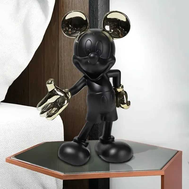 Disney 30cm Minnie Mouse Action Character Resin Statue Character Series Doll Fashion Model Toy Life Room Decoration Gift Y2504014
