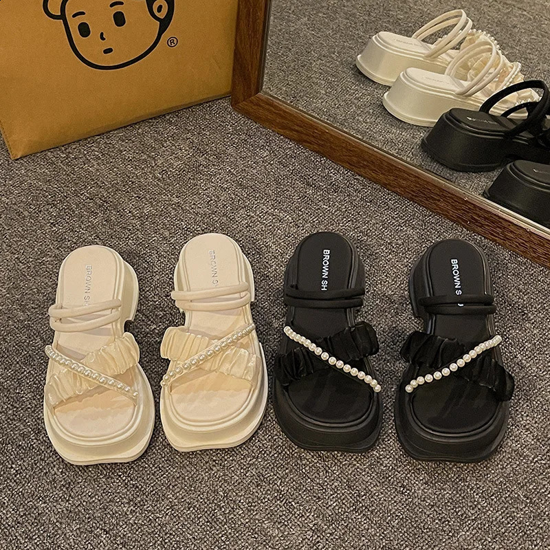 Summer European Style Fashion Pearl Fairy Style Two Piece Foreign Air Thick Bottom Non Slip Sandals 250408