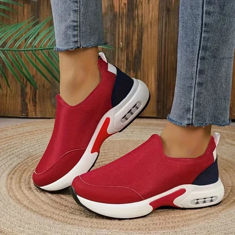 Woman Sneakers Solid Color Fashion Platform Breathable Vulcanize Walking Running Tenis Lace Up Casual Wedges Mesh Sports Shoes 251113