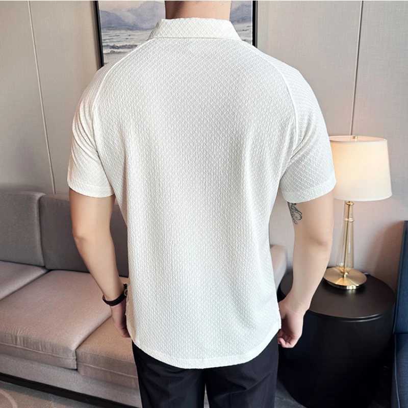Mens short sleeved white golf shirt Seersucker mesh fabric ice thin high elasticity half zip polo shirt T-shirt W250414