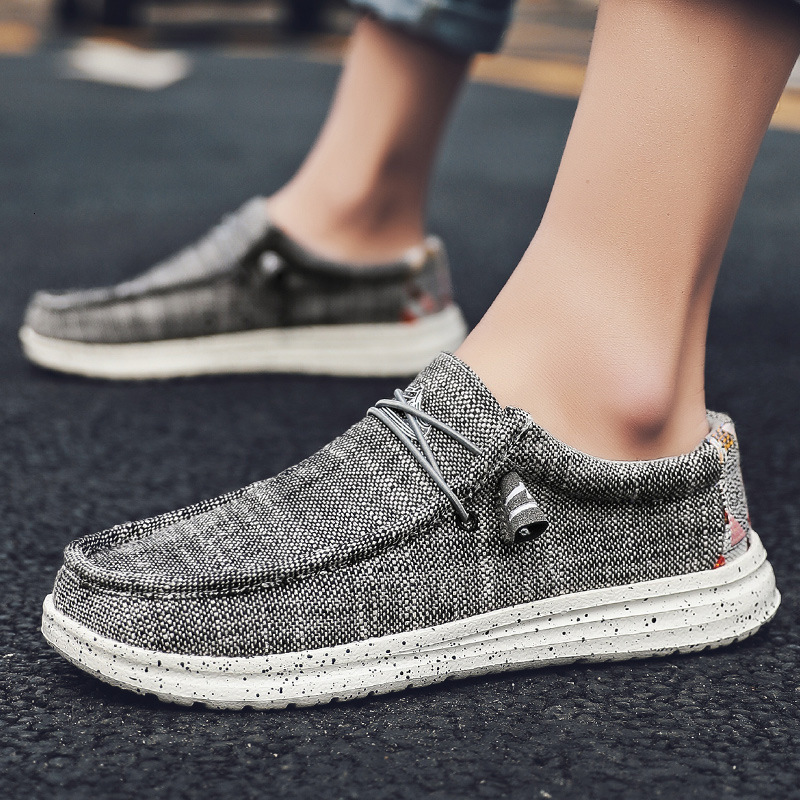 Men Casual Shoes Slip on Canvas Loafers Comfortable Walking Flats for Man Dude Non Slip Soft Moccasins Sneakers Summer 250106