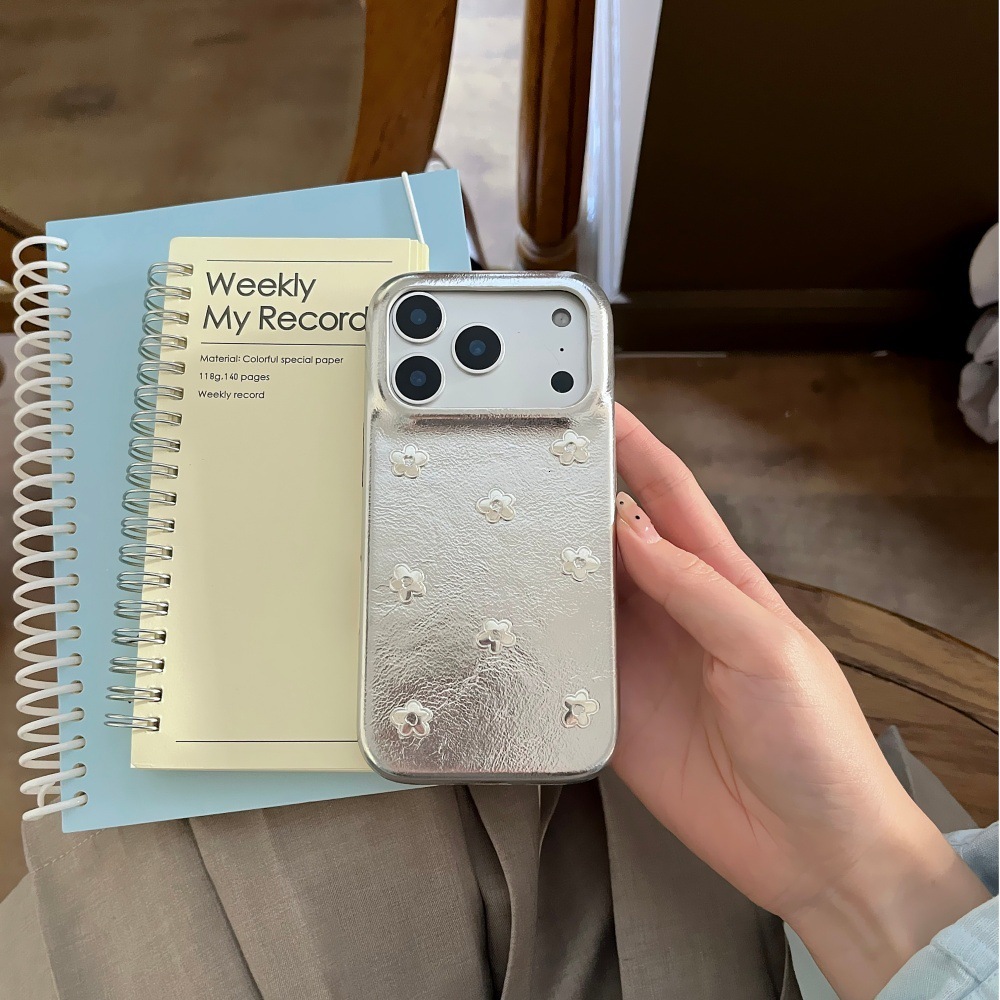 Leather Silver Flower Phone Case Compatible with iPhone 17/16 Pro Max Cartoon Bear Chain Case iPhone 15/14